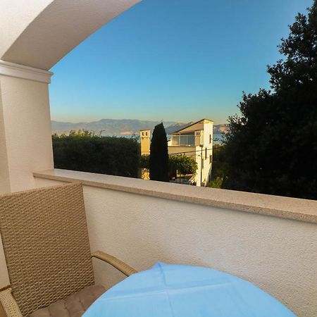 באסקה Apartments Blue And Green With Balcony מראה חיצוני תמונה