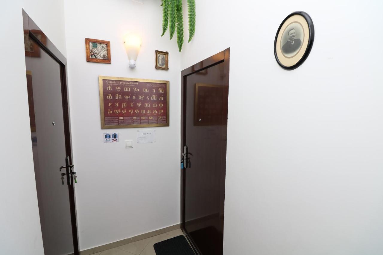 באסקה Apartments Blue And Green With Balcony מראה חיצוני תמונה