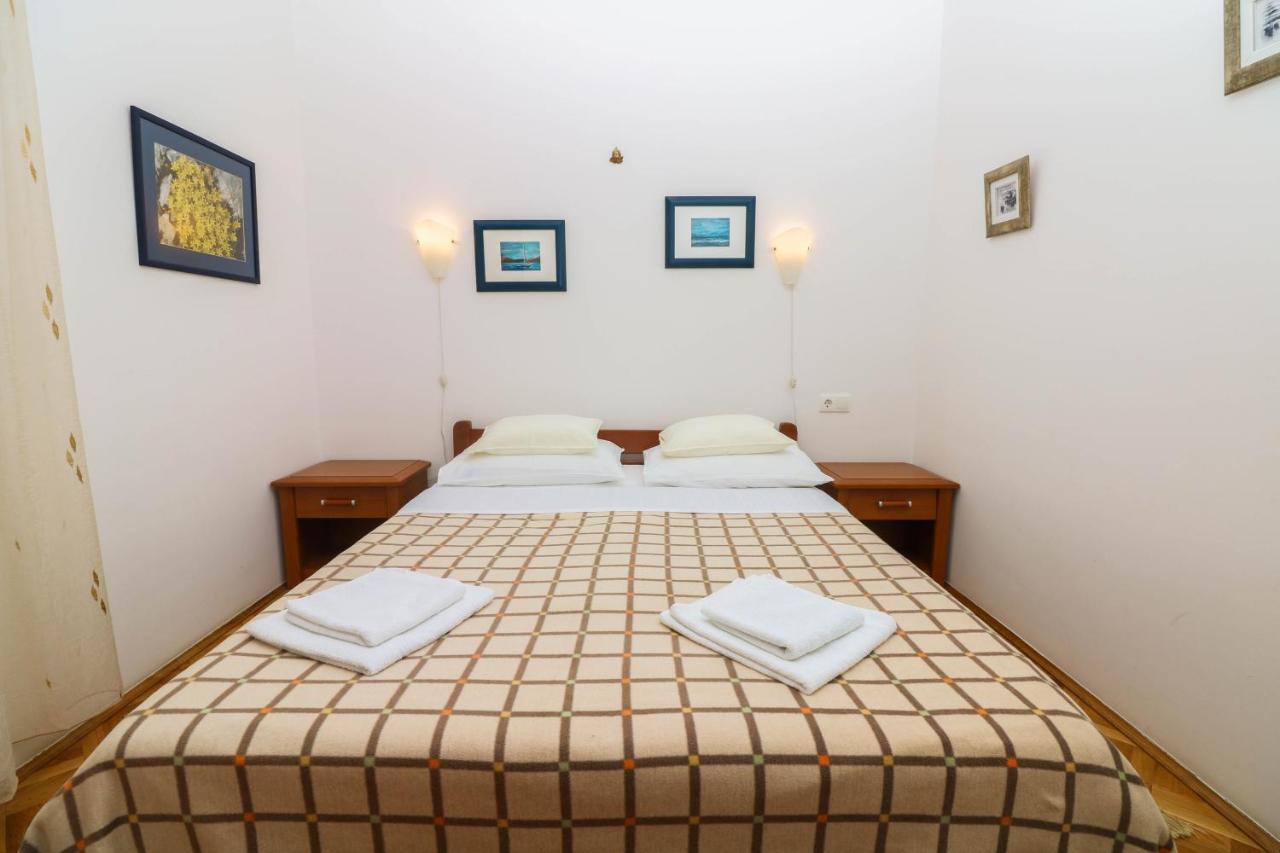 באסקה Apartments Blue And Green With Balcony מראה חיצוני תמונה
