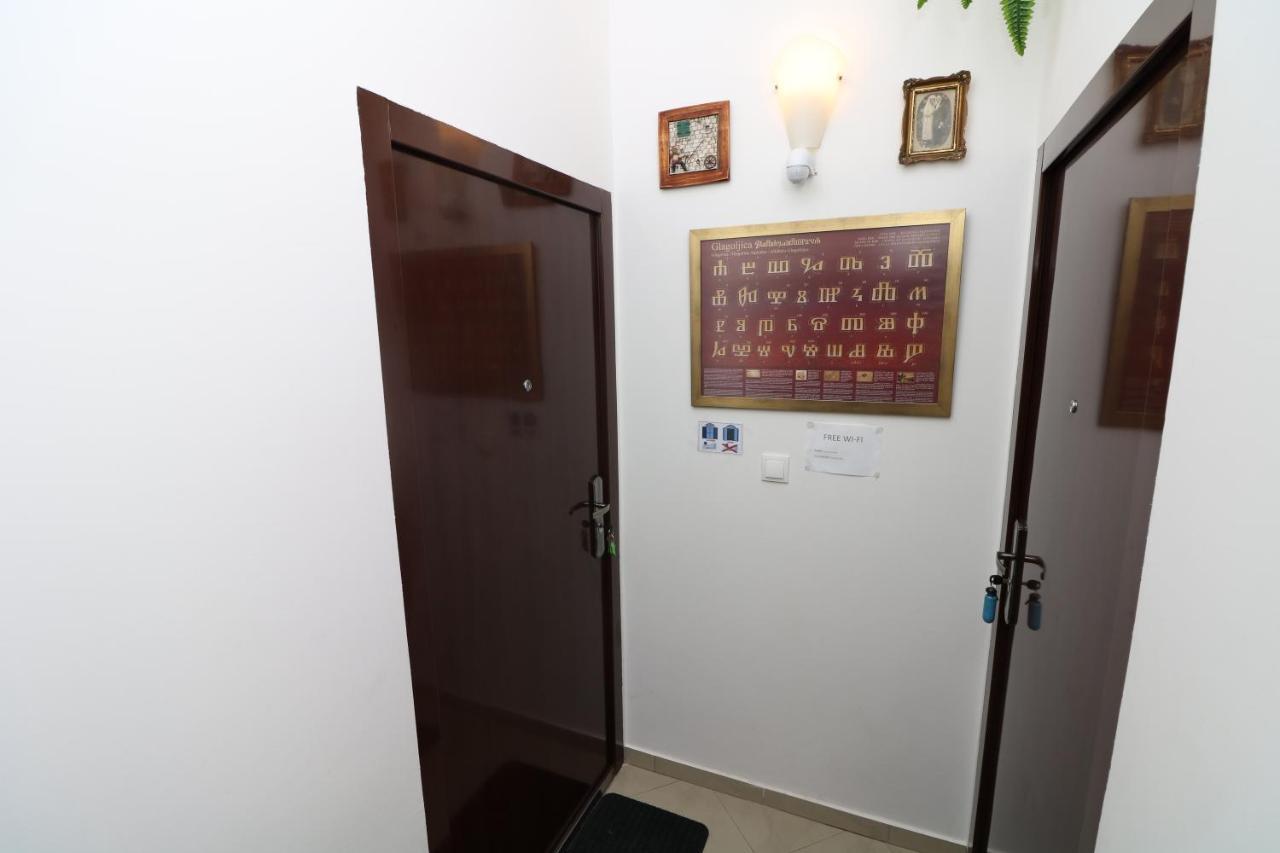 באסקה Apartments Blue And Green With Balcony מראה חיצוני תמונה