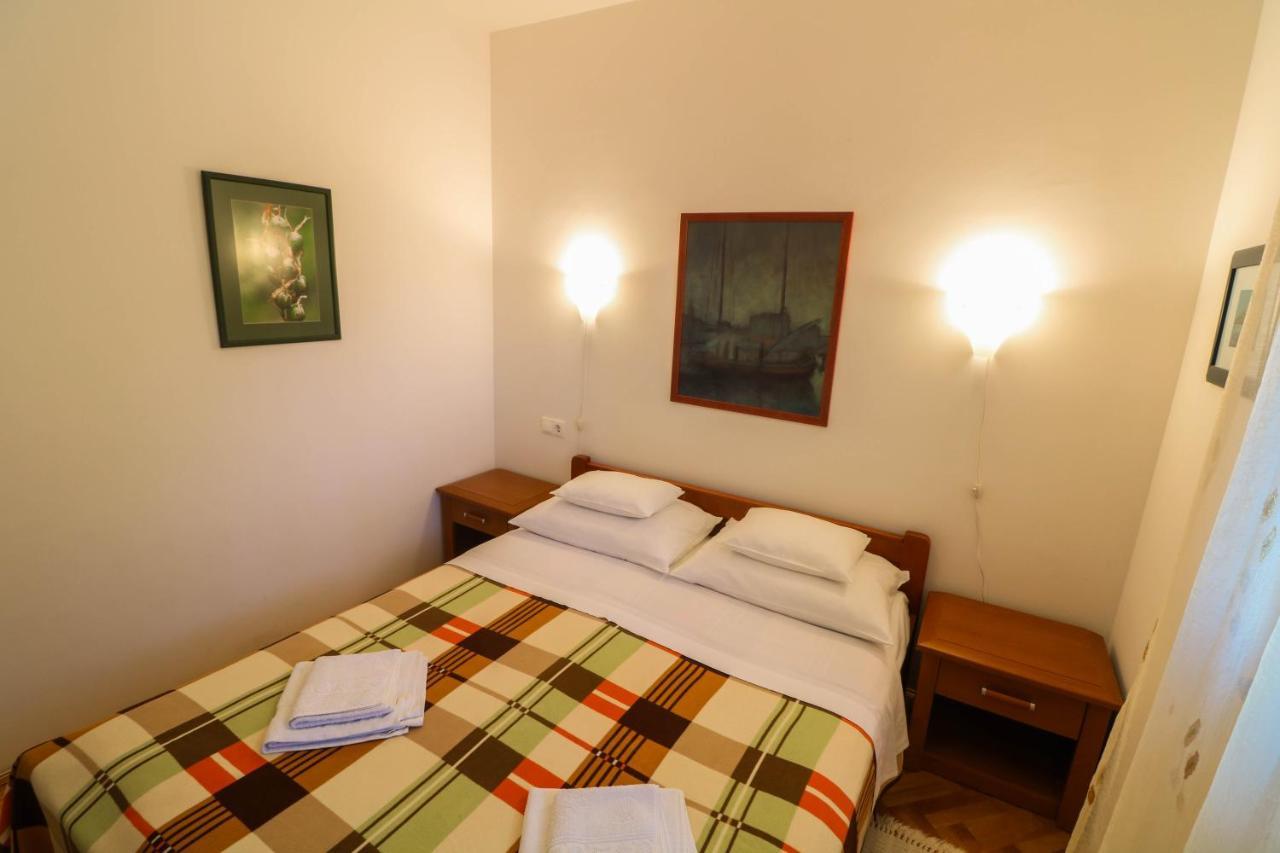 באסקה Apartments Blue And Green With Balcony מראה חיצוני תמונה
